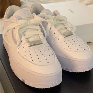 Nike Air Force 1 (AF-1)